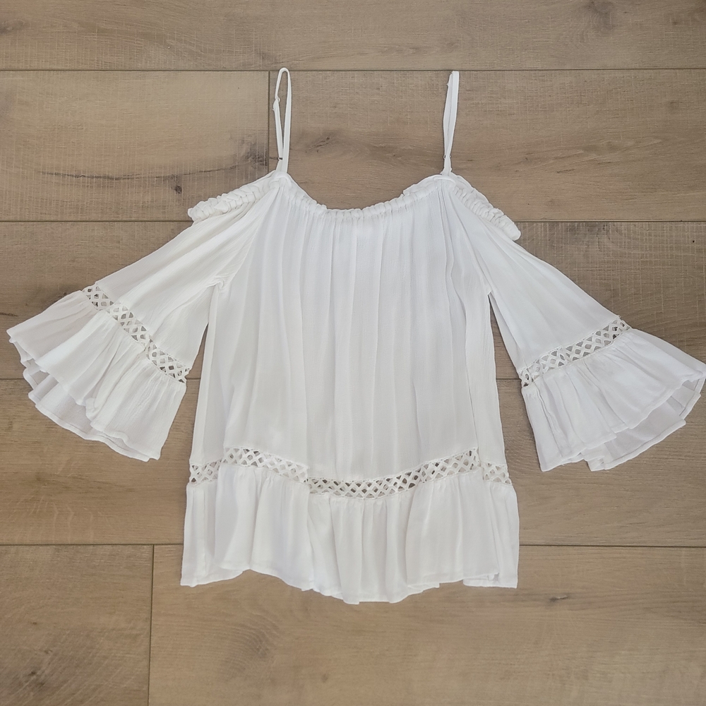 Loveriche Cold Shoulder White Rayon Tiered Bell Sleeve Blouse Size S Boho Cruise
